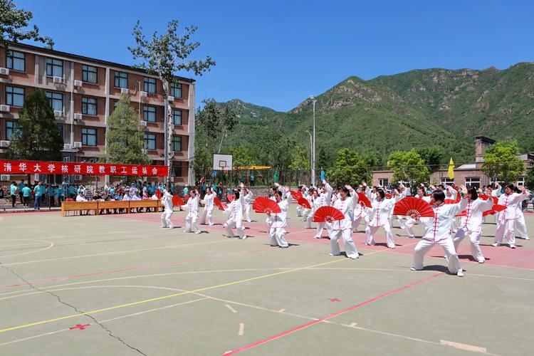 在这次重聚