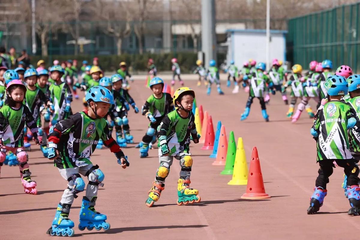 员训练的影 员训练的影